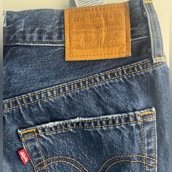 Levi's® Premium Ribcage Straight Ankle Jeans - Picture 7 of 12